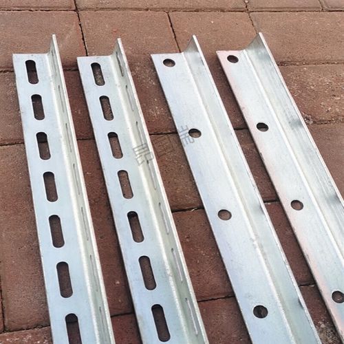 带孔角铁角钢横担冲孔角钢热镀锌冲孔角钢花边角铁三角铁支的 尺寸