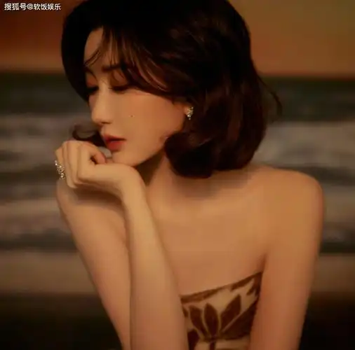 36岁毛晓彤分享新年写真照!