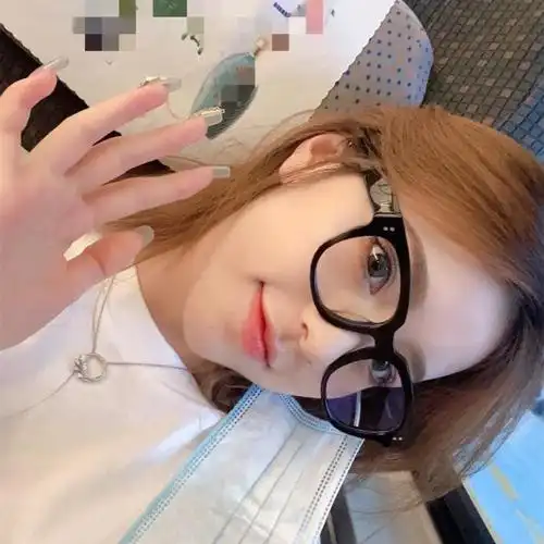 完美女友真实存在看到刘思瑶哄男朋友的方式令人羡慕