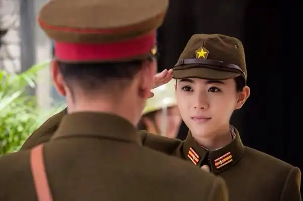 靳东,牟星,常铖等实力派演员联袂出演的大型年代抗战电视剧《来势凶猛