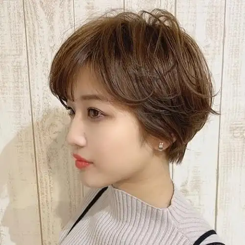 40岁女人发型别瞎剪今夏流行这5款减龄短发显年轻很洋气