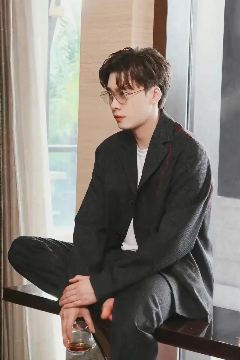 李易峰 #宝藏男孩 - 抖音