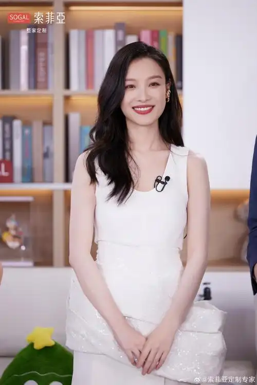 索菲亚全球品牌代言人倪妮