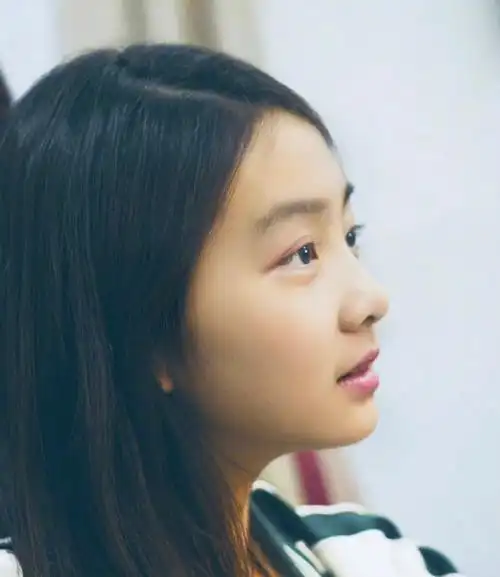 黄忆慈  #黄多多  #黄磊女儿多多  #多多人儿滴小熙#雨熙专属话题