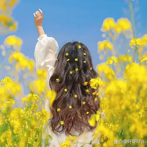 女生头像:唯美背影,氛围感十足! #女生# #头像