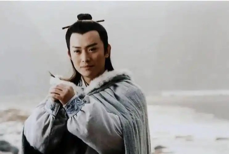 回顾黄海冰不接受前妻丁克二婚娶小12岁娇妻婚后幸福圆满