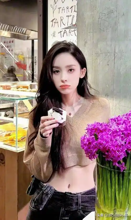 古力娜扎露脐装腰线完美_方法_脑子里_印记