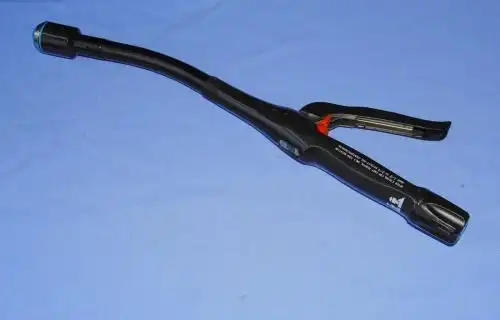 我有更好的答案 2条回答  吻合器会有钛钉,终身留在体内,并不会脱落