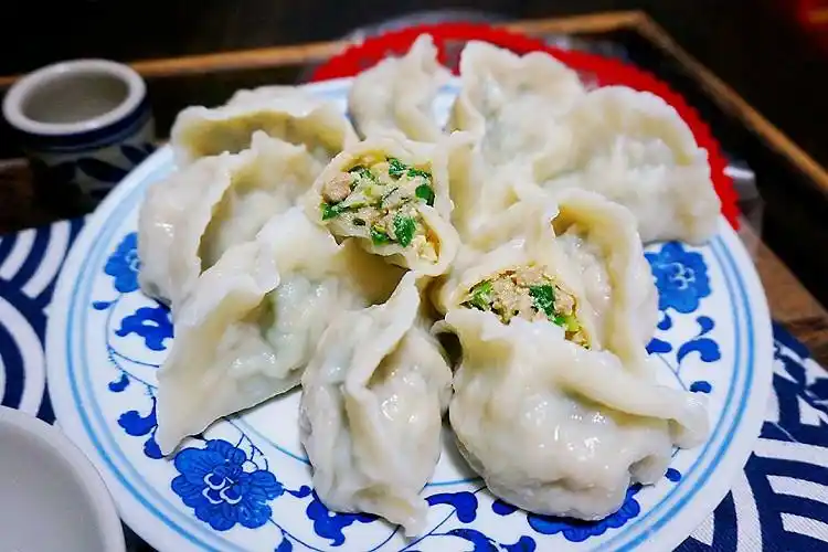 好吃不过饺子猪肉韭菜馅饺子好吃不出汤