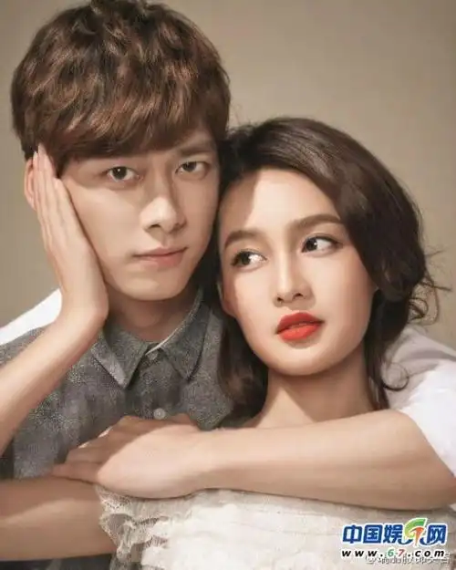 李沁连发伤感微博 - 疑与金世佳分手