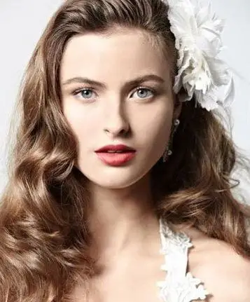 四款欧式复古风的发型 助你成为最美娇娘