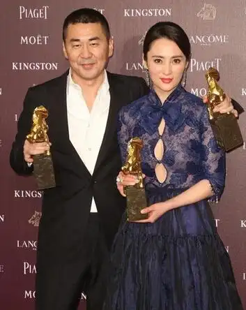 蒋勤勤被指是小三夺爱 怒斥造谣者:歇歇吧!