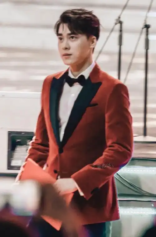 与李易峰一六相伴一路爱