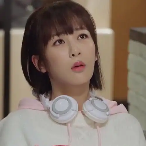 白粉同款有线耳朵发光带麦 亲爱的热爱的佟年鱿小鱼杨紫同款猫耳朵