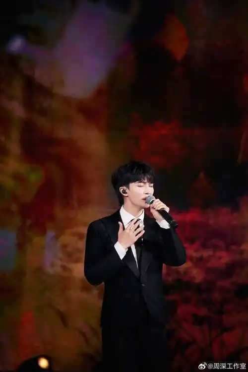 陈凯歌献礼作品《志愿军》即将上映,周深献唱主题曲《繁花依旧》_抗美