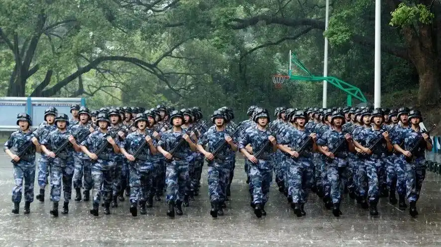 班长是怎样炼成的海军沙角大学告诉你答案