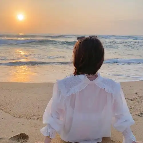 女生头像海边女头 dt三色堇儿/二传注明