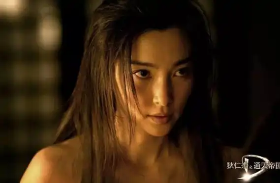 李冰冰录制央视香港回归晚会:回忆与刘德华合作天下无贼