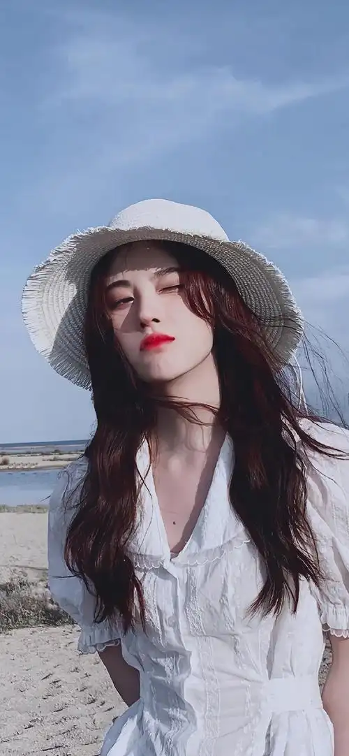 鞠婧祎明星海边写真手机壁纸