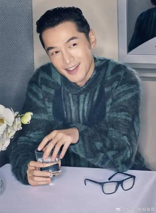 杨幂已经生子离婚,仍有不少人期望他们会再在一起直到胡歌官宣女儿的