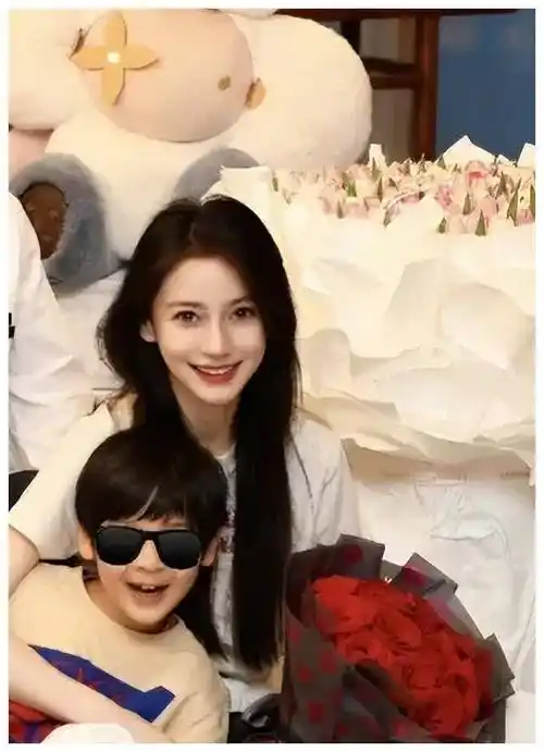 杨颖_家庭_生活