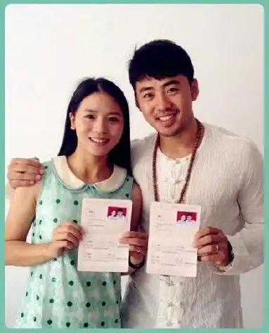 快女黄英结婚怀孕了 黄英老公曹帅是圈内人