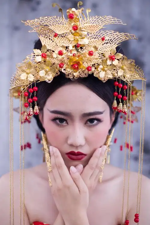 [人像摄影] 美女戏唱