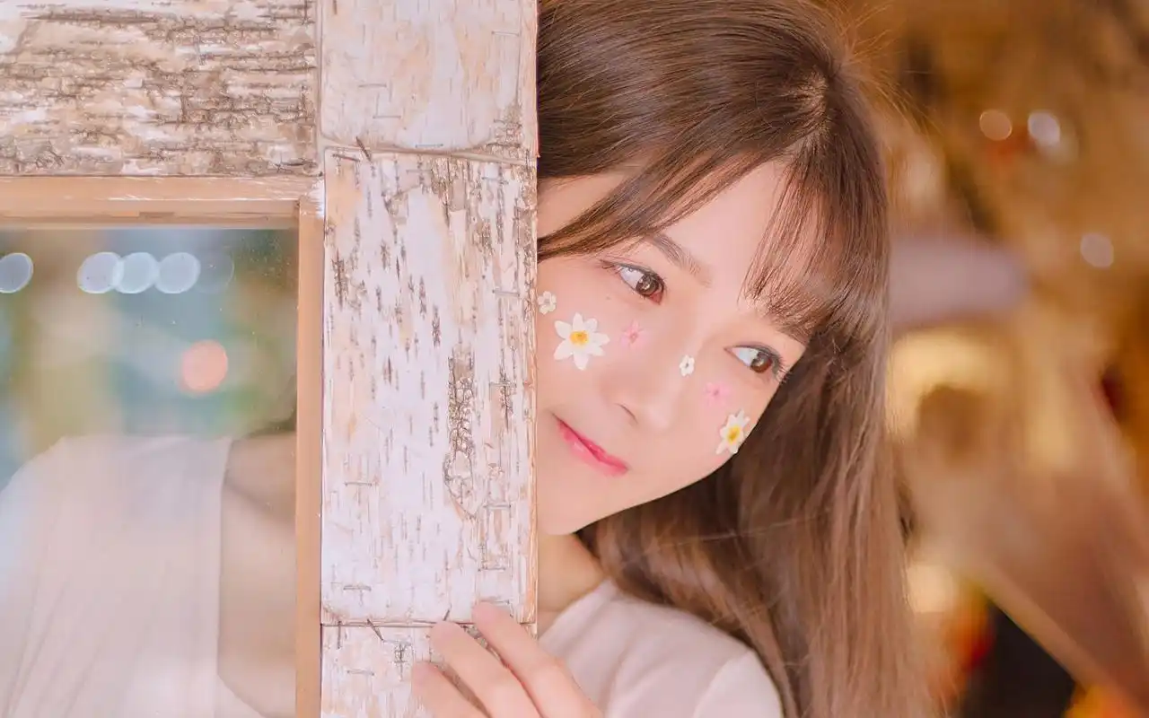 治愈系美女唯美高清写真图片桌面壁纸