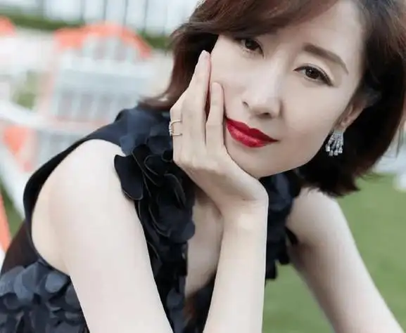 宁愿净身出户也要离婚的刘敏涛,已经狠狠"打脸"前夫_人生_常乐_梦想