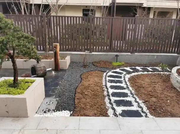 庭院花园设计的效果图 小庭院(小庭院花园设计的效果图白描)-措必培