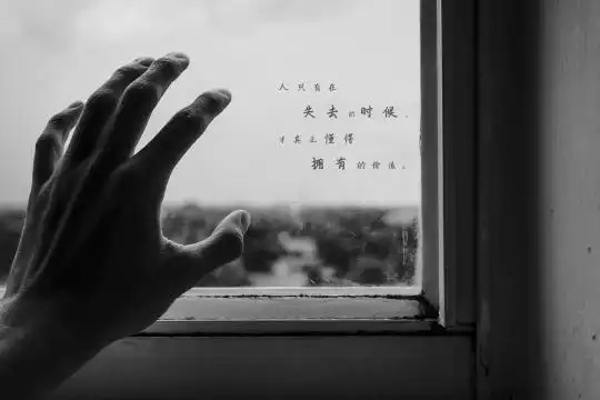 伤感图片_一个人最悲伤的图片_伤心难过的图片_回车桌面