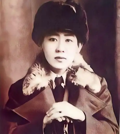 杜月笙的小儿子杜维善讲述戴笠死亡之谜不全是自然天气造成的