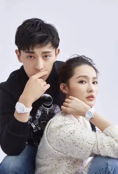 李沁邓伦合体时尚写真图片16