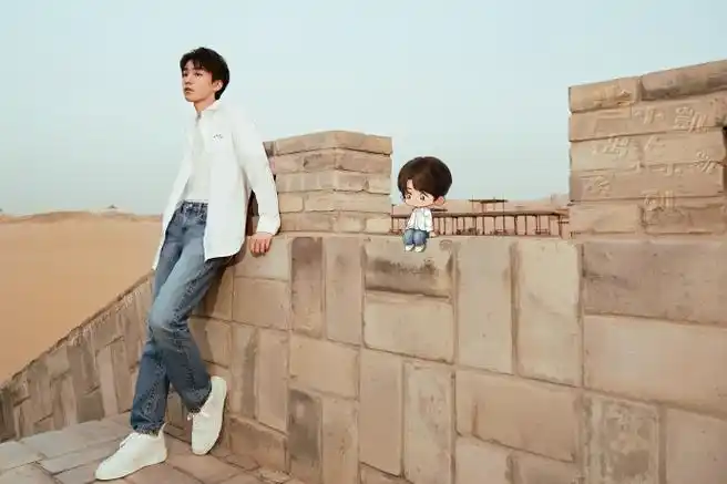 当小凯遇上小小凯系列##王俊凯直播##王俊凯 白衬衫##王俊凯英雄联盟