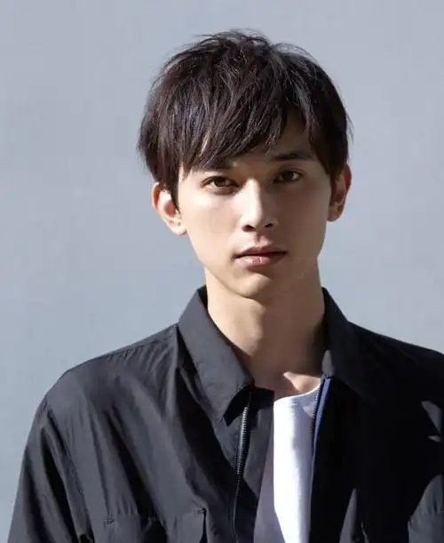 日本十大最帅90后男明星各个英俊帅气谁是你心目中的男神