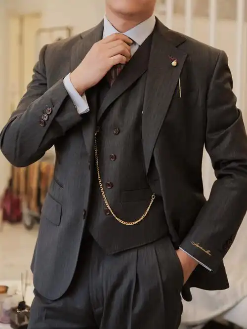 准新郎们直接抄吧60价值4k的西装穿出这效果