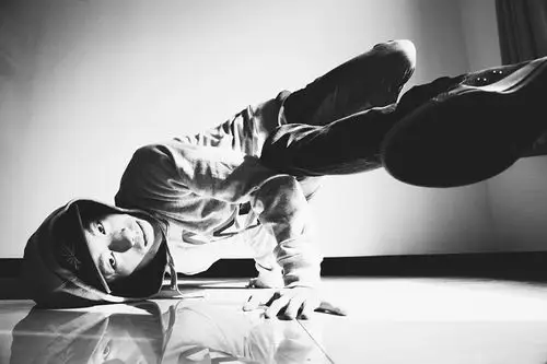 breaking技巧街舞