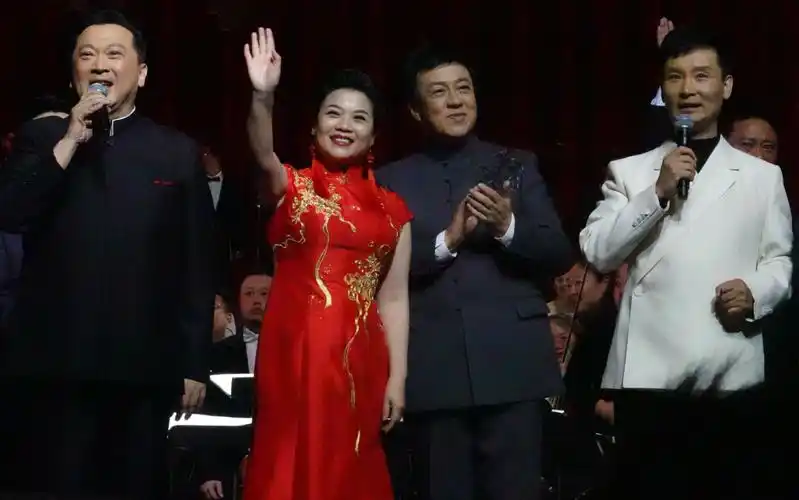 【张也】【吕继宏】《不忘初心》  谢幕 2023.04.