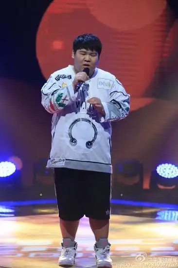 好声音大白别怕有些男神也当过胖子