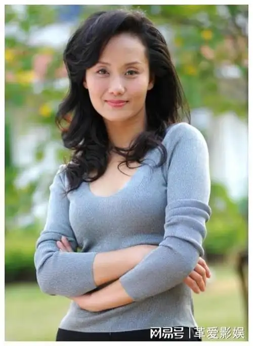 李颖三毛从军记旗袍 - 搜狗图片搜索