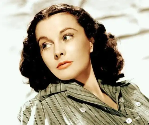 《乱世佳人》费雯丽,丘吉尔称她为上帝杰作,因何成为疯女人?