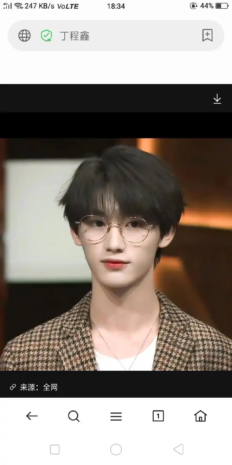 马嘉祺高冷霸气照片 121kb/s volte 哎呦可爱与帅 - 抖音