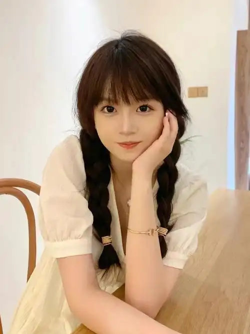 学生假发女甜美可爱双麻花辫仿妆古风长直发圆脸空气刘海双马尾辫