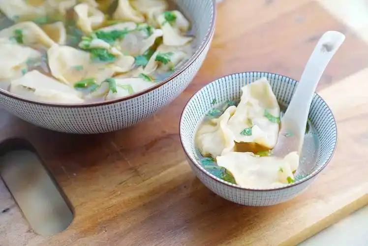 胡萝卜牛肉汤饺