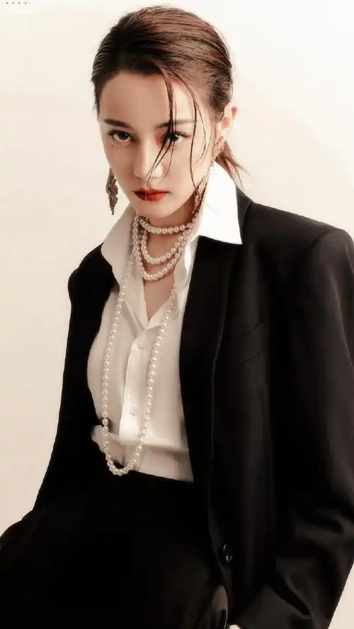 迪丽热巴0603生日快乐