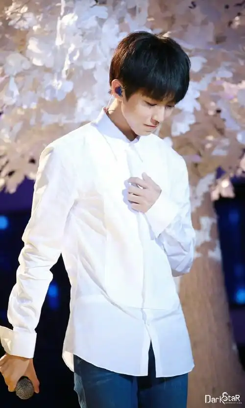 湖南中秋晚会20160921 王俊凯十七岁生日会20210921 大湾区中秋电影