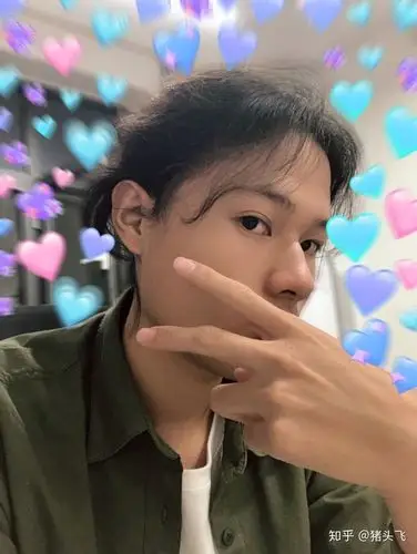 有没有比较黑但很帅的男生?