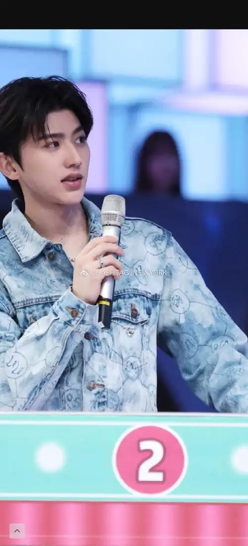 蔡徐坤快乐大本营##hashtag_newyork##蔡徐坤开挂了##快乐大本营