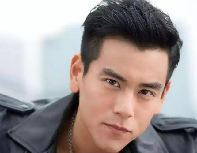 大背头怎么打理