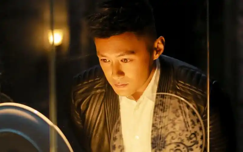 《二十四小时》高清图片桌面壁纸